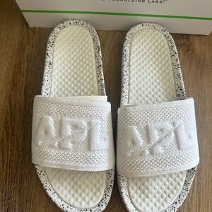 NWT APL White Slide Sandals with Speckled Sole